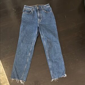 Abercrombie natural rise ankle straight jeans size 26/2R.